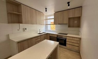 SE ARRIENDA GRAN CASA EN CONDOMINIO 4D4B - COLEGIO PUMAHUE, PEÑALOLEN