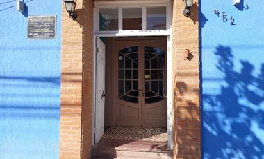 Hostal con Patentes más Casa Habitación