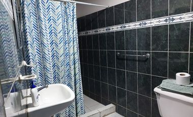 Hostal con Patentes más Casa Habitación