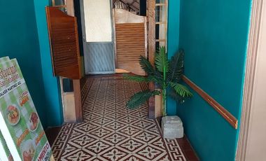 Hostal con Patentes más Casa Habitación