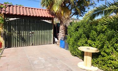 Hostal con Patentes más Casa Habitación