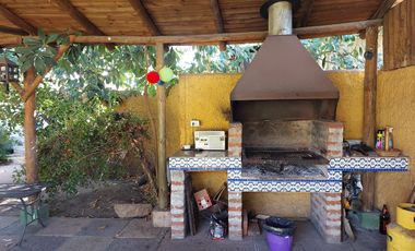 Hostal con Patentes más Casa Habitación