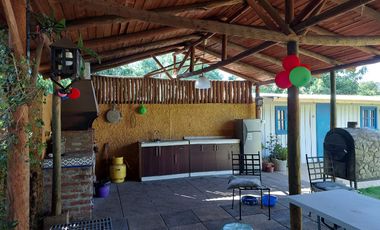 Hostal con Patentes más Casa Habitación