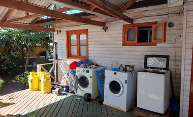 Hostal con Patentes más Casa Habitación