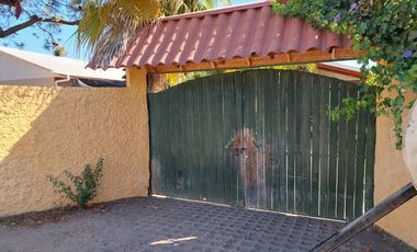 Hostal con Patentes más Casa Habitación