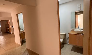 AMPLIO DEPARTAMENTO EN VENTA RECIEN REMODELADO