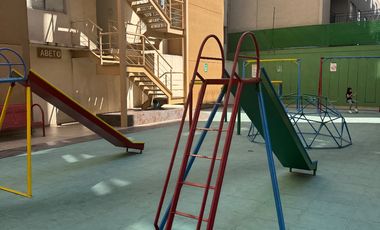 AMPLIO DEPARTAMENTO EN VENTA RECIEN REMODELADO