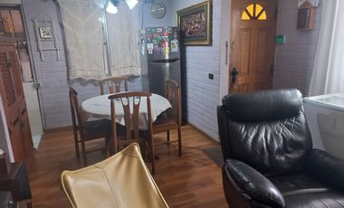 Vende Casa 3 dorm. Barrio Las Rosas