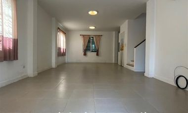 2-storey detached house, 49.7 sq.w., Etoll Village, Bali Beach, Motorway-Lat Krabang, Chonburi Motorway, Luang Phaeng Road, Mueang Chachoengsao, Chach