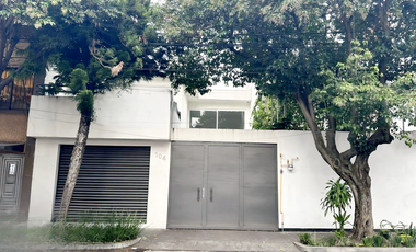 Casa con accesoria en Benito Juarez, Colonia Vertiz Narvarte, CDMX