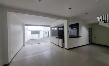 Casa con accesoria en Benito Juarez, Colonia Vertiz Narvarte, CDMX