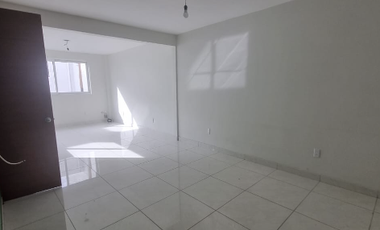 Casa con accesoria en Benito Juarez, Colonia Vertiz Narvarte, CDMX