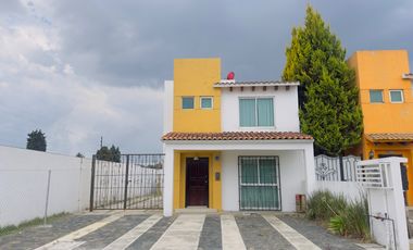 Se renta casa en Bonanza Metepec