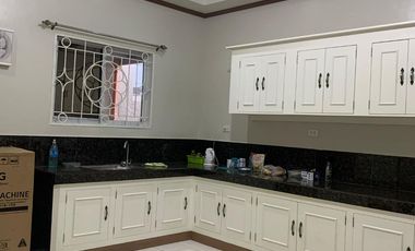 HOUSE FOR SALE/RENT