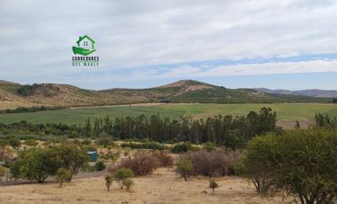 Se vende parcela de 5.000 m² en Lomas de Rauquén, con agua potable.