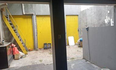 Dijual Ruko Usaha Luas 370m2 SHM, Lokasi Strategis di Kebayoran Lama Jakarta Selatan
