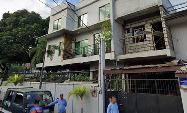 1- Bedroom Apartment for Rent in Marikina City *along Marcos Highway (near LRT Santolan Station)
