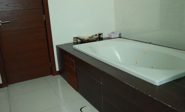 GRAN OPORTUNIDAD EN OLIVOS RESIDENCIAL