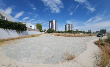 TERRENO EN VENTA EN PIAMONTE  VALLE REAL DE 384 MTS Y 394 MTS  DESDE $10.5 MI