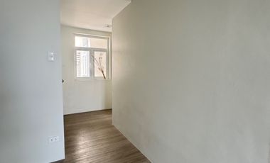 NEAR PGH CONDO FOR LEASE