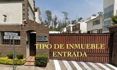 Casa ubicada en Cuautitlan Izcalli en Remate Bancario, con la mejor asesoría de Consultores inmobiliarios certificados.