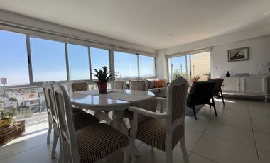 Departamento en Alterra de 3 recámaras + Deck (terraza) en oportunidad