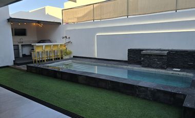 Los Robles Residencial dentro de coto Helechos.