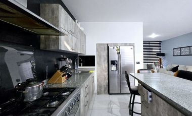 Casa en Ceiba Residencial en el Fortin