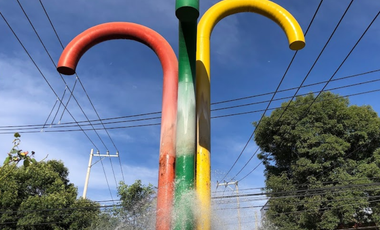 Venta de Remate en Hermosa y Amplia Casa Col. Habitacional Electra, Tlalnepantla.