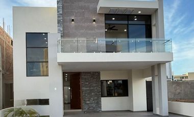 CASA EN  VENTA EN RESIDENCIAL MARALTO MAZATLAN SINALOA