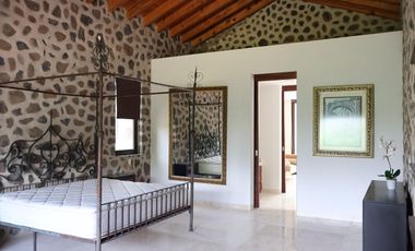 VENTA DE CASA EN BALVANERA GOLF POLO & COUNTRY CLUB QUERETARO FRENTE FAIRWAY