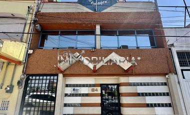 CLINICA EN FUNCIONAMIENTO EN EXCELENTE UBICACION