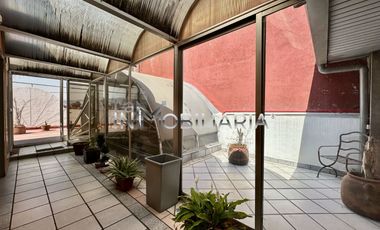 CLINICA EN FUNCIONAMIENTO EN EXCELENTE UBICACION