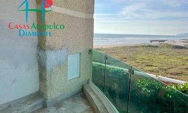 Lujoso departamento de playa con vista al mar