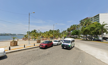 Venta de Casa en Remate Col. Vista Alegre, Acapulco De Juárez Gro.