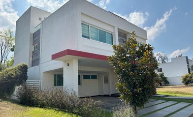 Casa en Venta en Arauca 1 Zona Real Zapopan