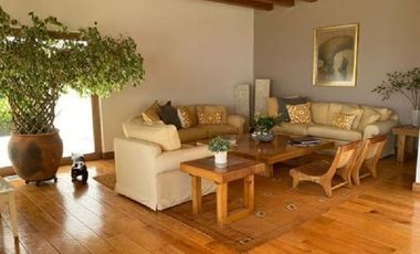 VENTA CASA ESTILO MEXICANO CONTEMPORÁNEO C. GOLF BOSQUES DE SANTA FÉ CAS_5075 CM