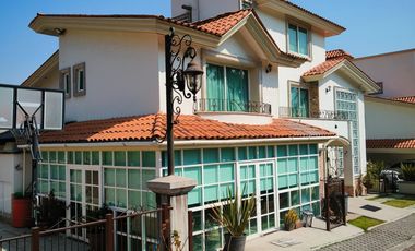 Casa estilo Californiano en Venta a 5 min del Centro de Tepotzotlán