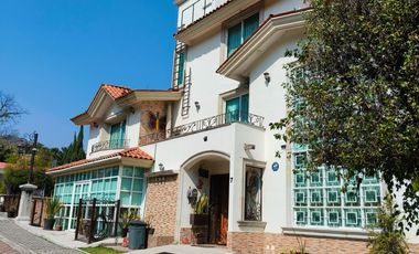 Casa estilo Californiano en Venta a 5 min del Centro de Tepotzotlán