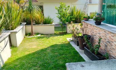 Casa estilo Californiano en Venta a 5 min del Centro de Tepotzotlán