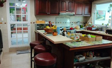 Casa estilo Californiano en Venta a 5 min del Centro de Tepotzotlán