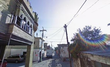 PROPIEDAD DE OPORTUNIDAD!! EXCELENTE CASA EN  JOSE MARIA MORELOS Y PAVON, TEMIXCO, MORELOS