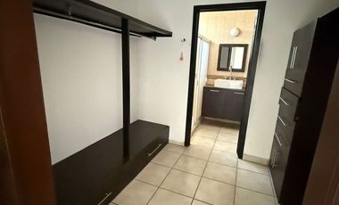 Preciosa casa en Villas de Irapuato