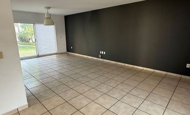 Preciosa casa en Villas de Irapuato