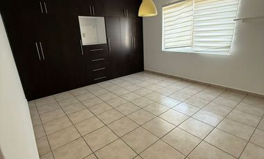 Preciosa casa en Villas de Irapuato