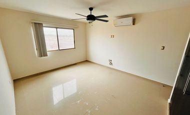 Casa en renta en Veracruz en Fracc. Lomas del Sol Riviera Veracruzana
