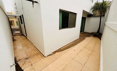 Casa en renta en Veracruz en Fracc. Lomas del Sol Riviera Veracruzana