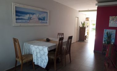 Venta Casa 3 Dormitorios Lanús Oeste Piscina Cocheras