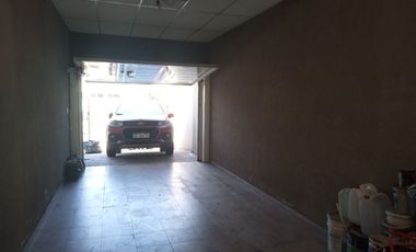 Venta Casa 3 Dormitorios Lanús Oeste Piscina Cocheras