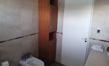 Venta Casa 3 Dormitorios Lanús Oeste Piscina Cocheras